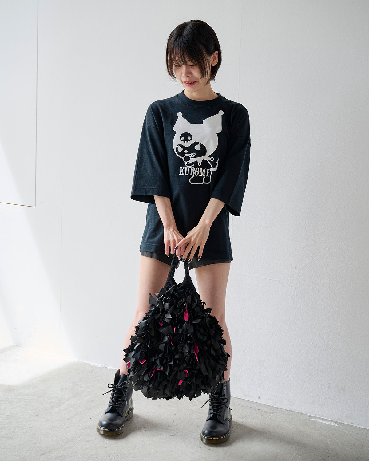 KUROMI'S round half sleeve T-SHIRT (front) – Sakayori.（サカヨリ）