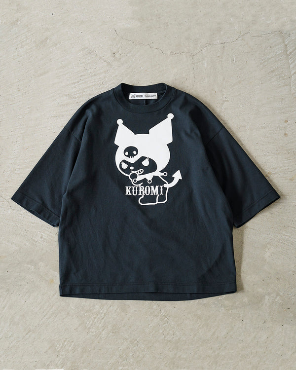 KUROMI'S round half sleeve T-SHIRT (Turn around)