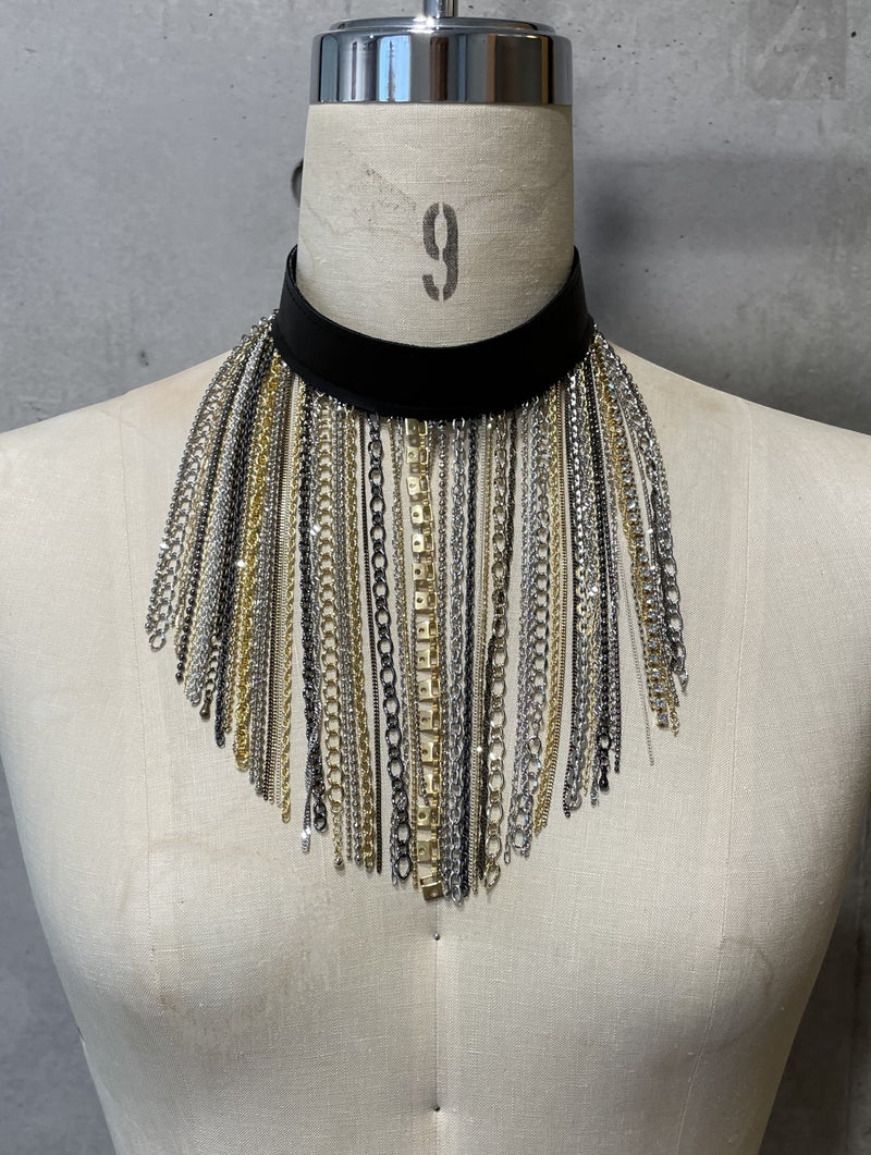 chain  fringe necklace short