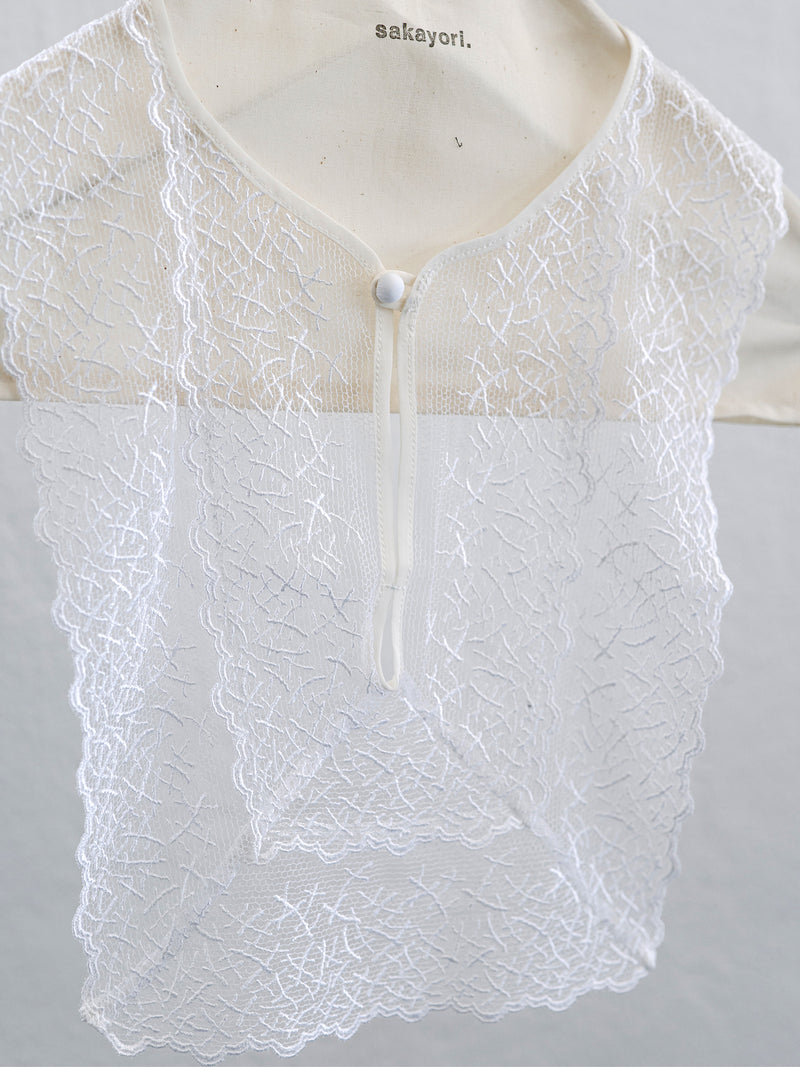 lace bib